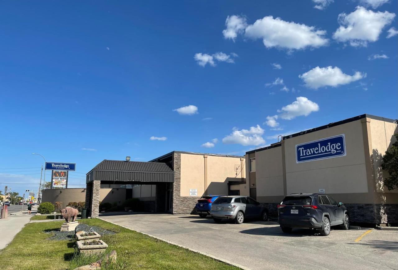 Travelodge By Wyndham Winnipeg Airport Exterior foto