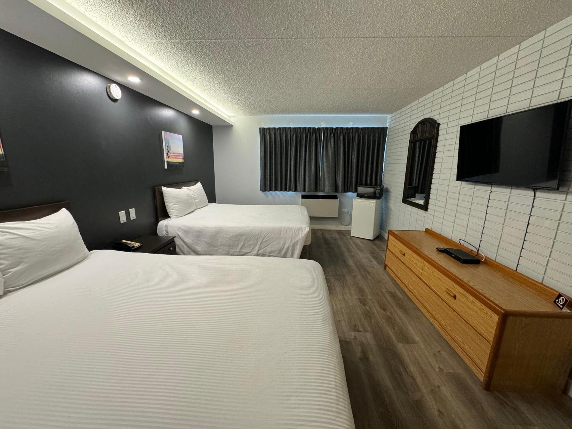 Travelodge By Wyndham Winnipeg Airport Exterior foto